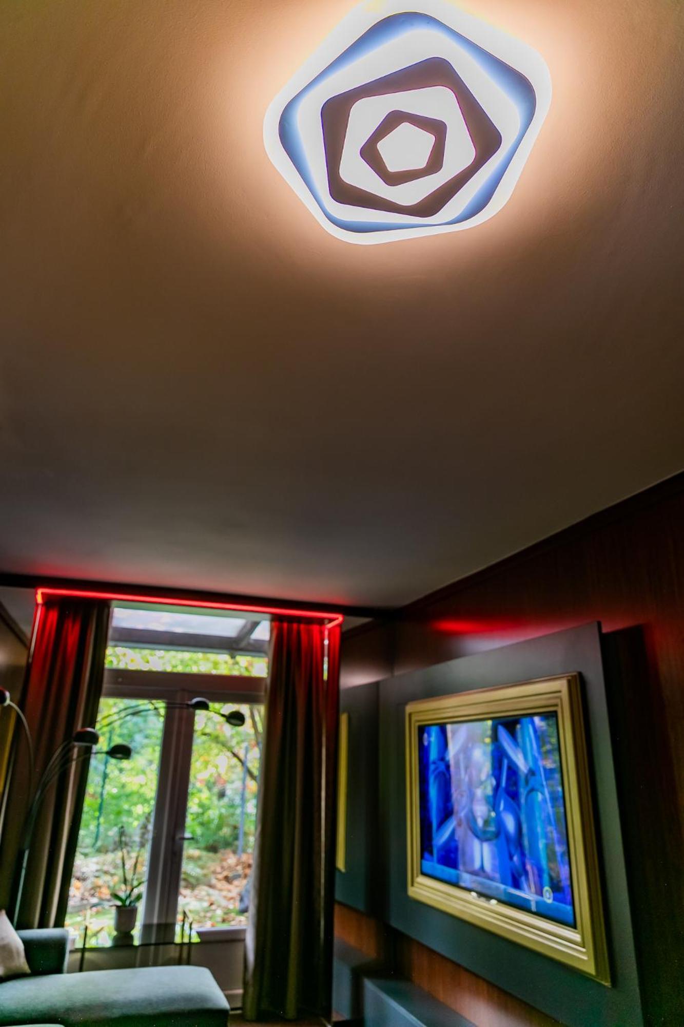 Motel1- A Megfizetheto Luxus! Dunaújváros Buitenkant foto